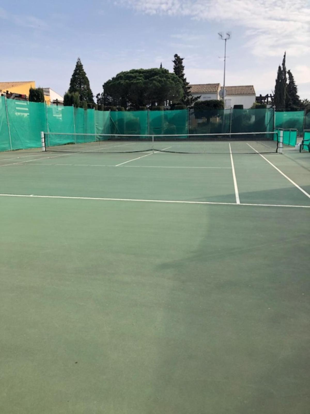 Tennis Village آجد المظهر الخارجي الصورة